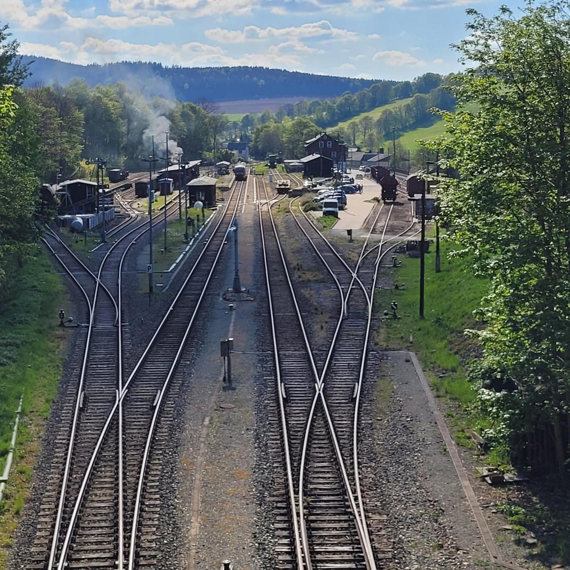 Ferienwohnungen An Der Fichtelbergbahn Cranzahl Bagian luar foto