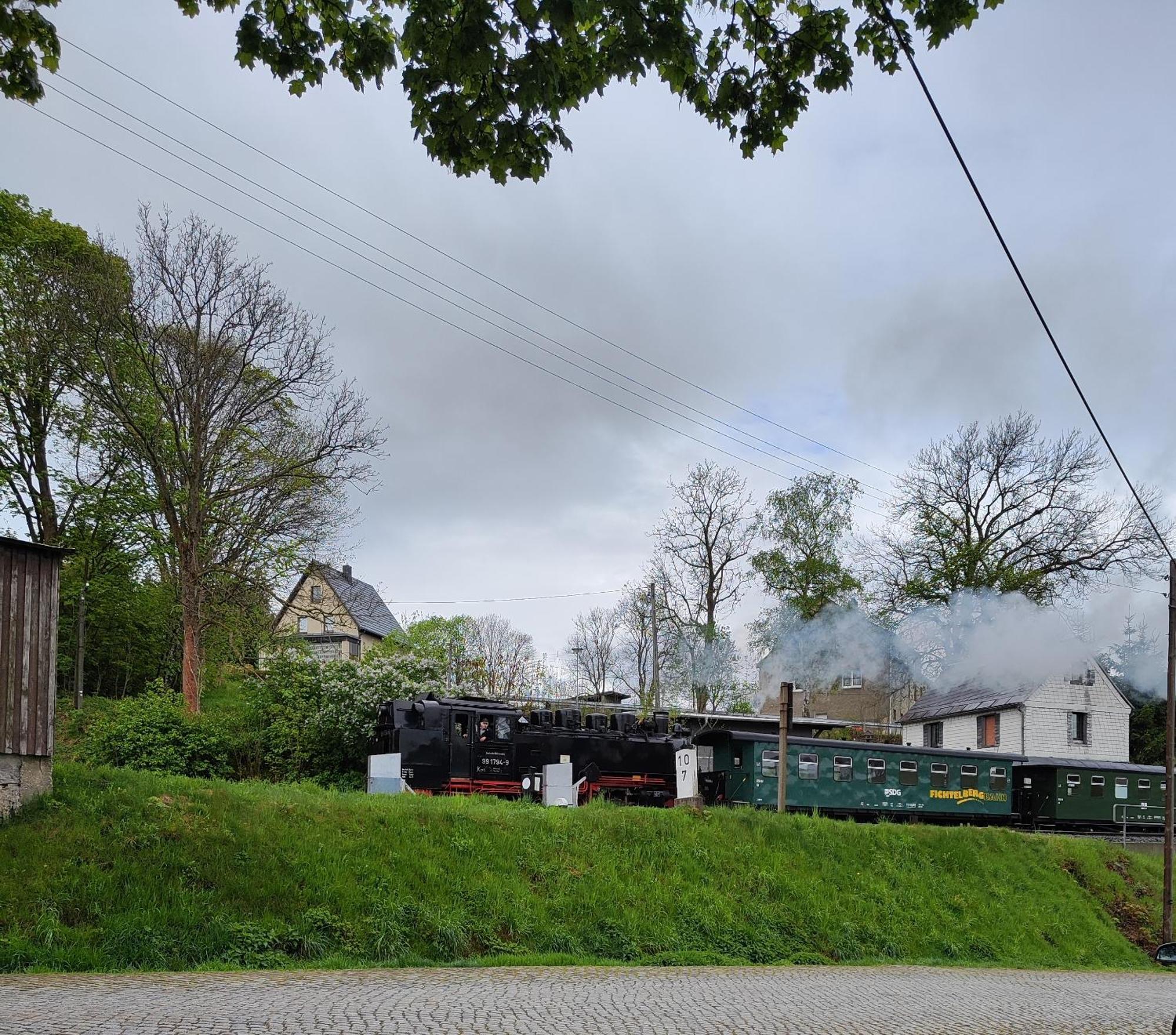 Ferienwohnungen An Der Fichtelbergbahn Cranzahl Bagian luar foto